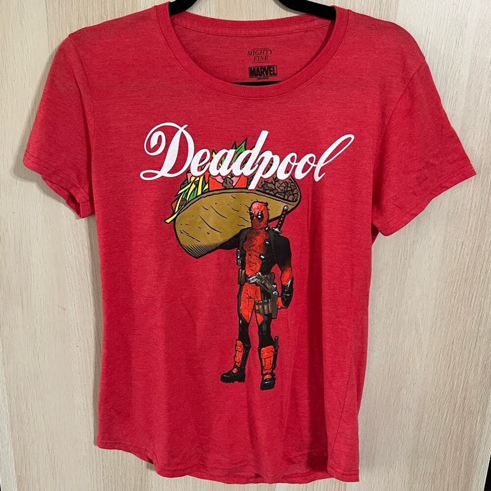 Marvel Mighty Fine Deadpool Tacos T-shirt NWOT